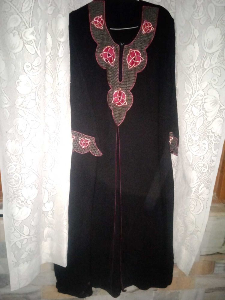 Kuwait Abaya