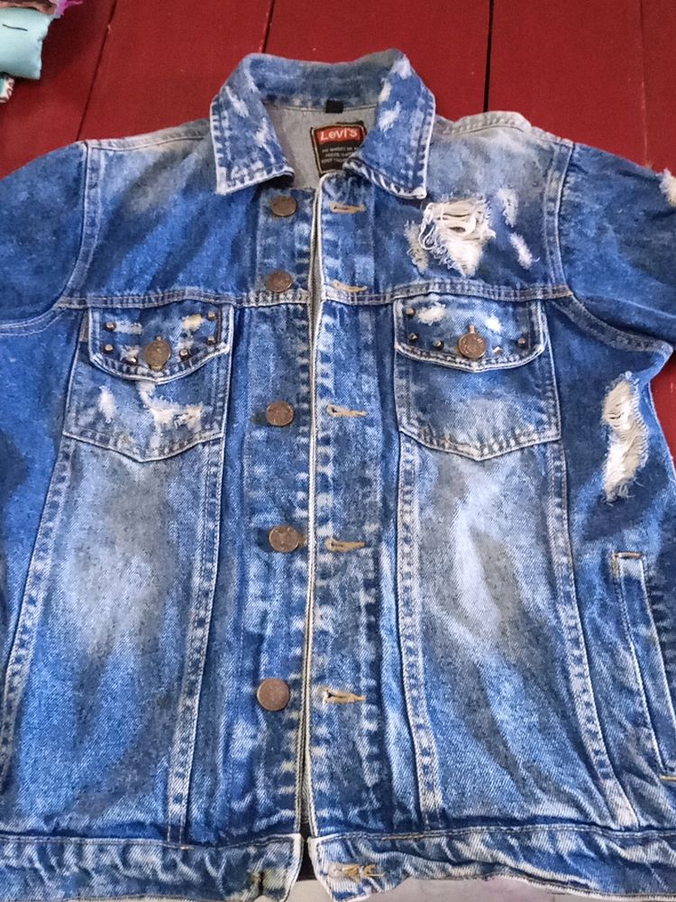 Womens Oversized Denim Jacket For Ripped