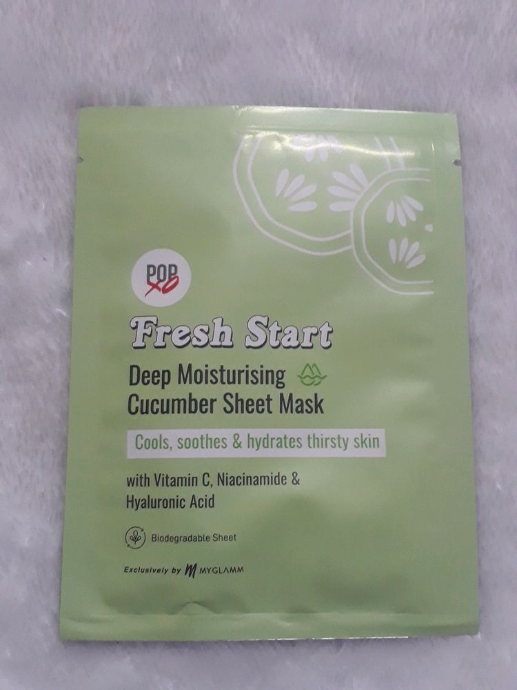 Myglamm Fresh Deep Moisturising Sheet mask With Vitamin C Niacinamide & Hyaluronic Acid