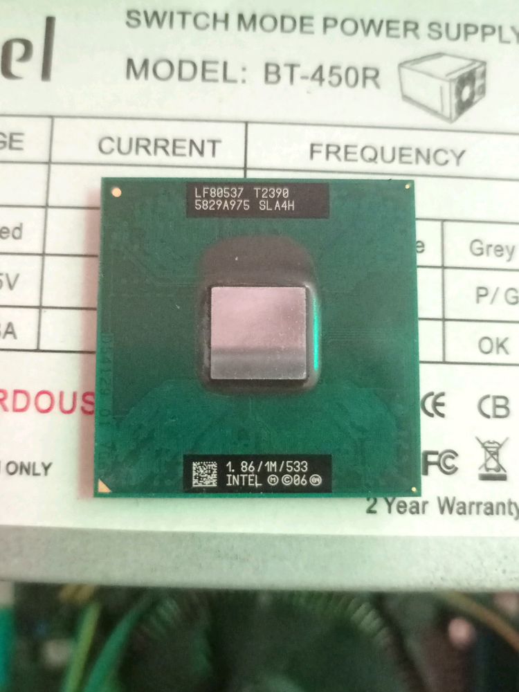 Intel Core 2 Duo T2390 1.86GHz Dual-Core