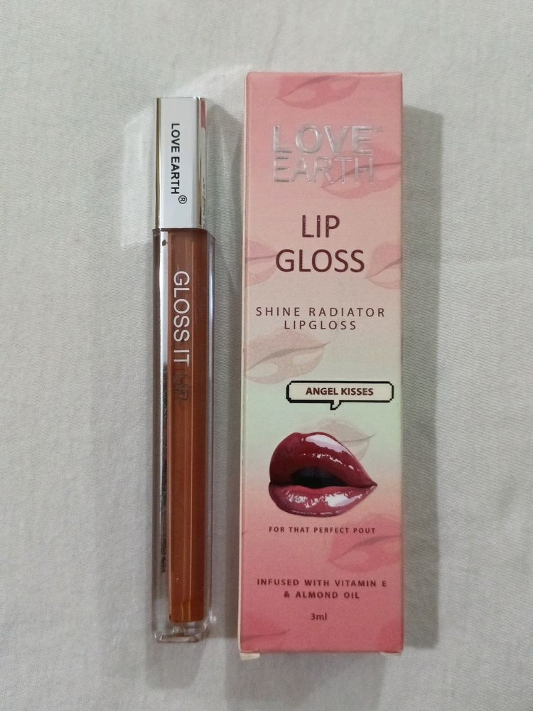 Love Earth Lip Gloss "Angle Kisses"