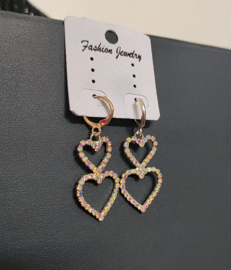 Heart Drop Earrings 🤍