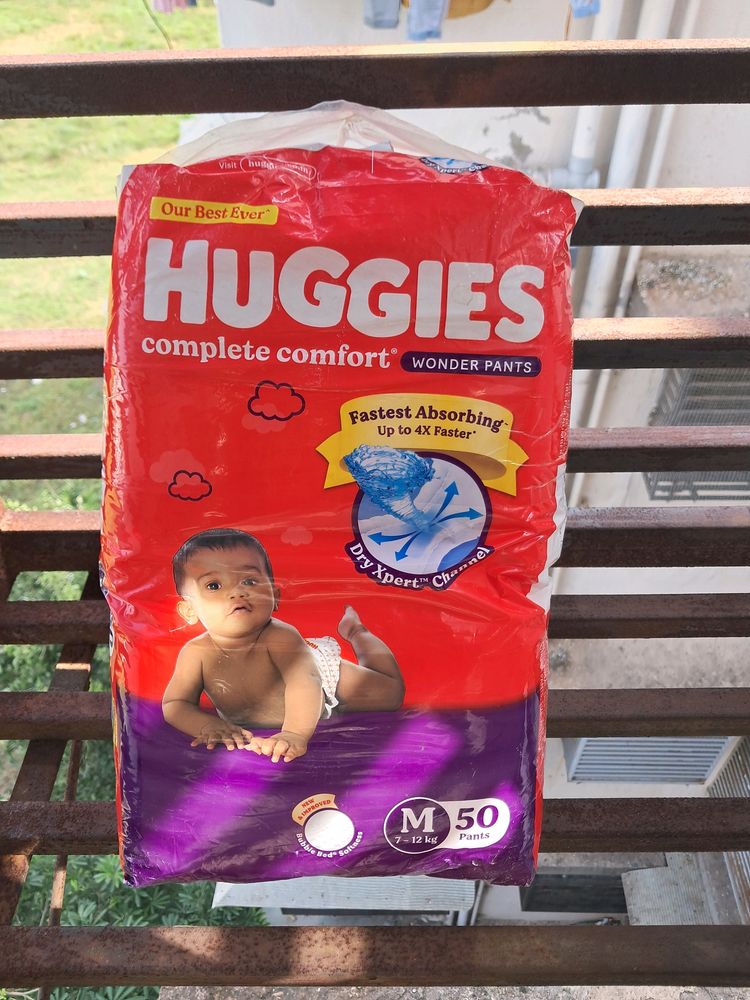 Huggies Baby Diapers M Size, 50 Count