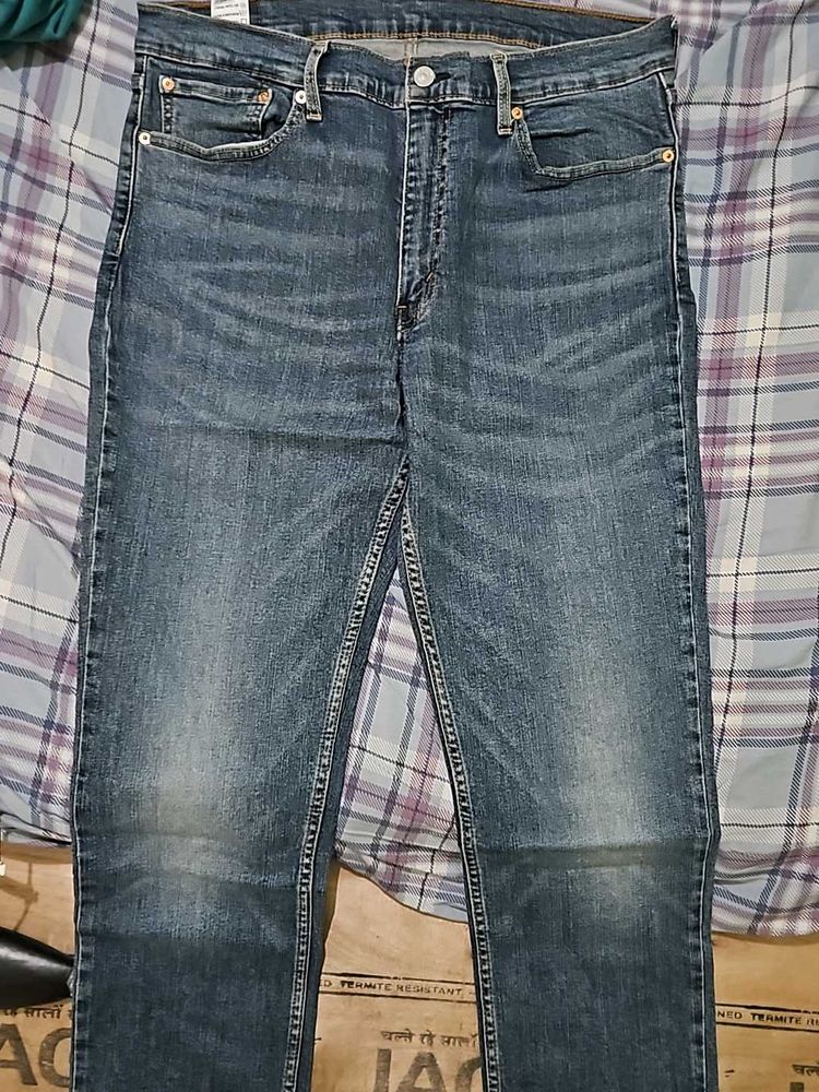 Levis Jeans