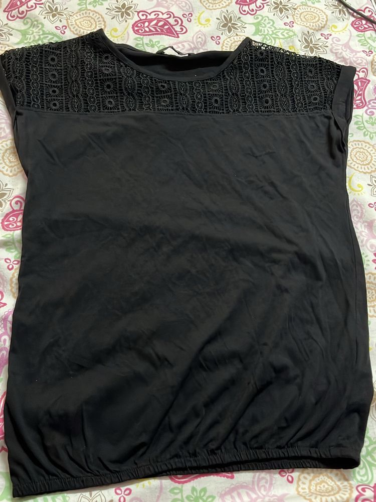 Black Top With Elastic At Bottom