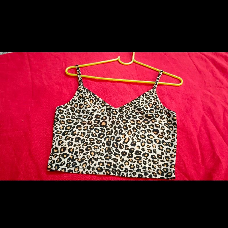 Leopard Crop Top