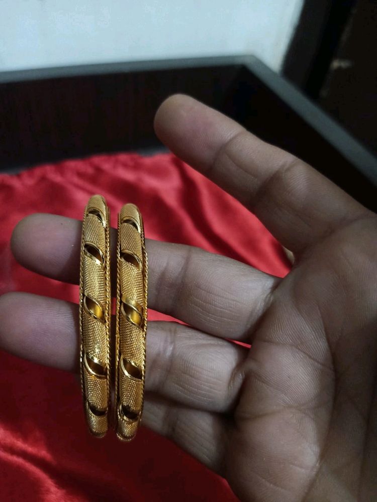 I Am Selling Golden Bangles With Beautiful Design