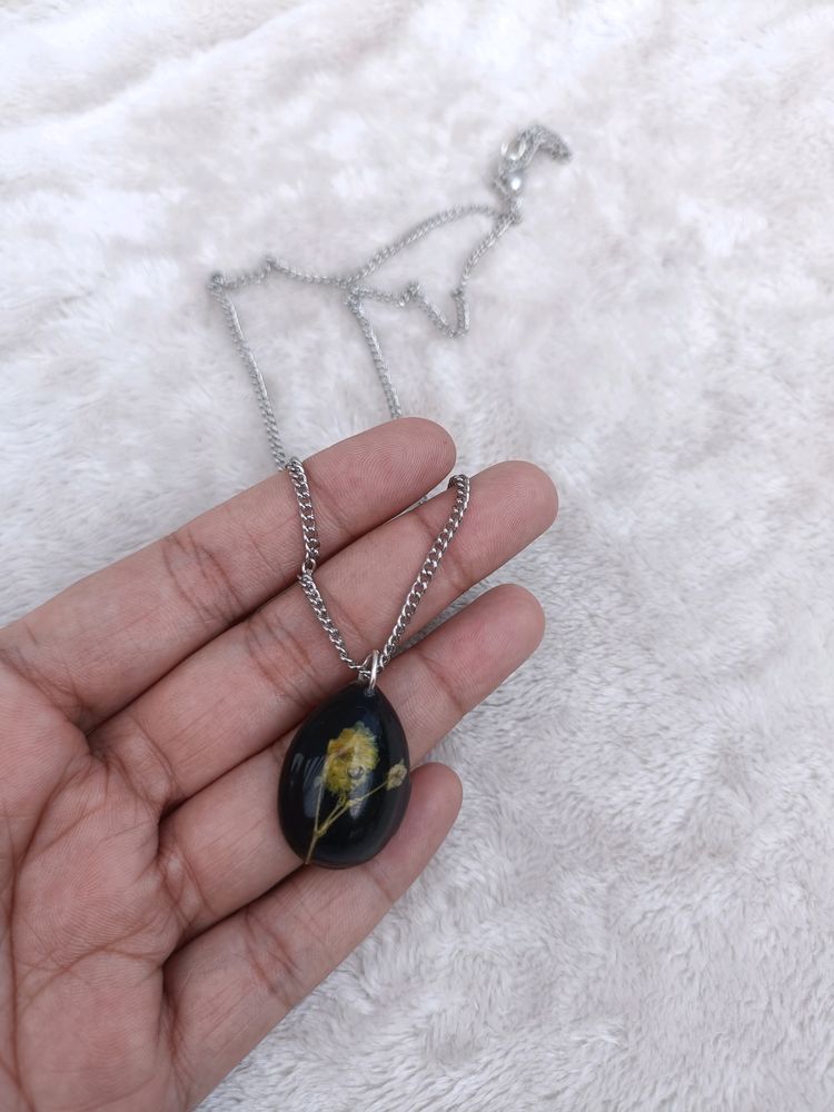 Resin Pendant