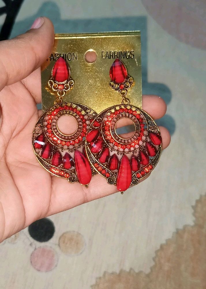 Earrings !