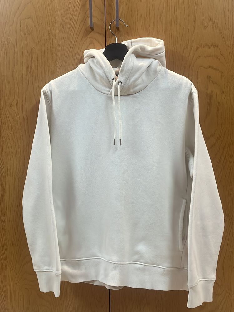 H&M White Hoodie With Side Insert Pockets. Size M, Condition Good.