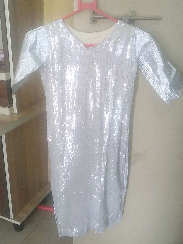 Sequins Straight Kurti For Small Size.