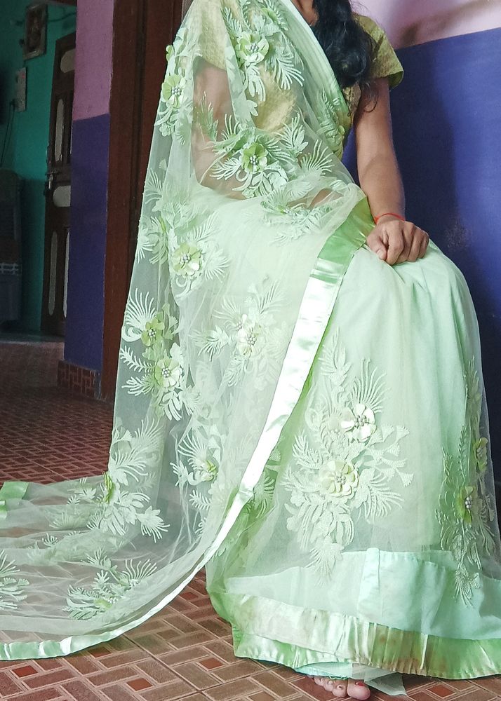 Green 💚 Colour Net Saree With Full Flower Design