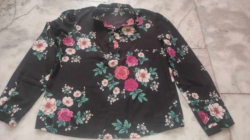 Floral Full Sleeve Top