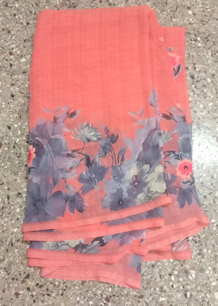 Peach Colour Floral Print Saree With Blouse