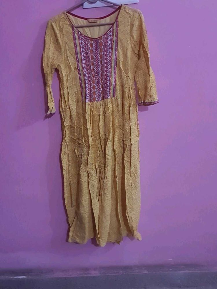 Kurta With Attached Belt