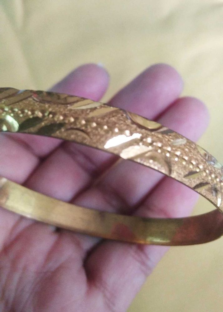 Golden Kada For Women And Girls