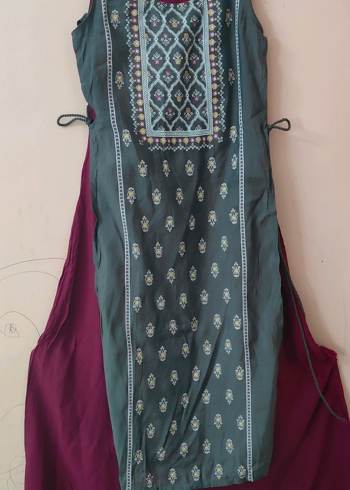 Avaasa Brand Kurti