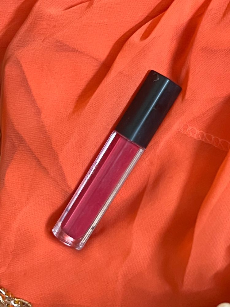 Insight Matte Liquid Lipstick