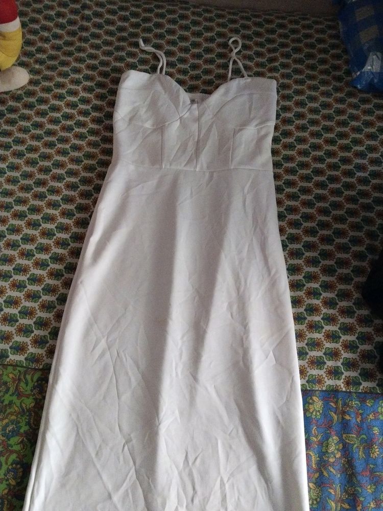 I Have Already a White Dress