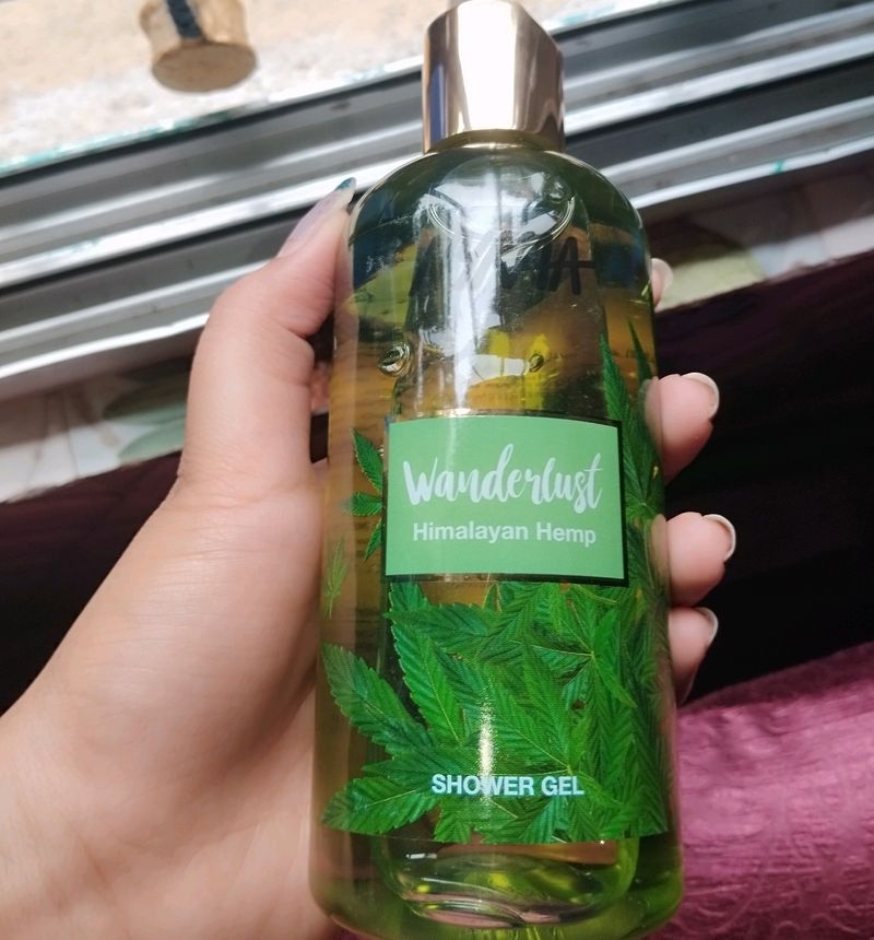 Nykaa Wanderlust Himalayan Hemp Shower Gel