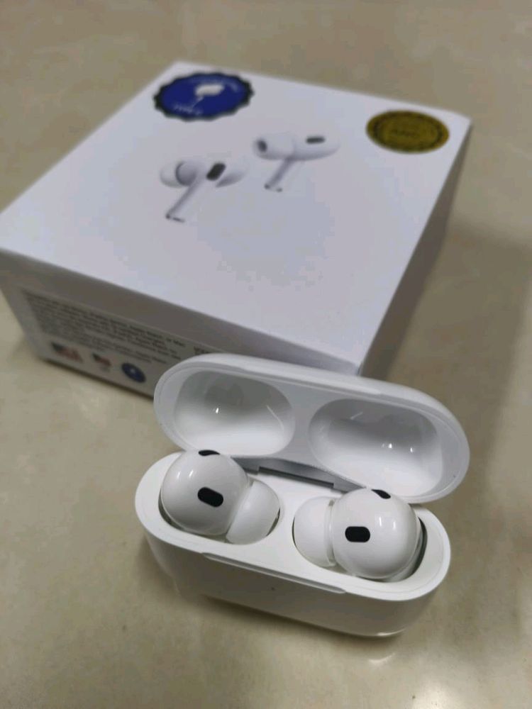 Apple Airpods 2 (1st Copy) TYPE C-  White And Blac