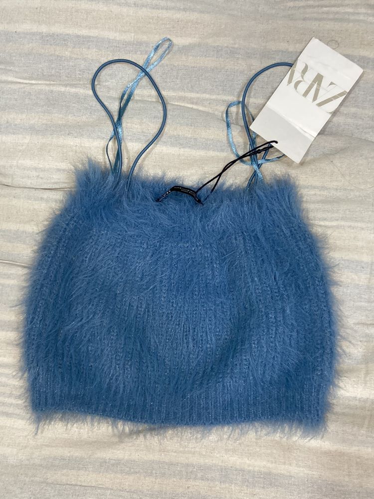 cute furry blue crop top zara