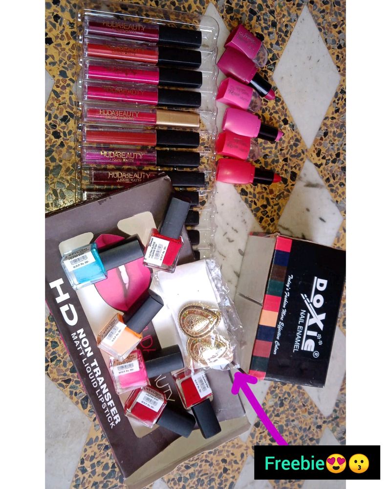 Lipsticks😍+Freebie