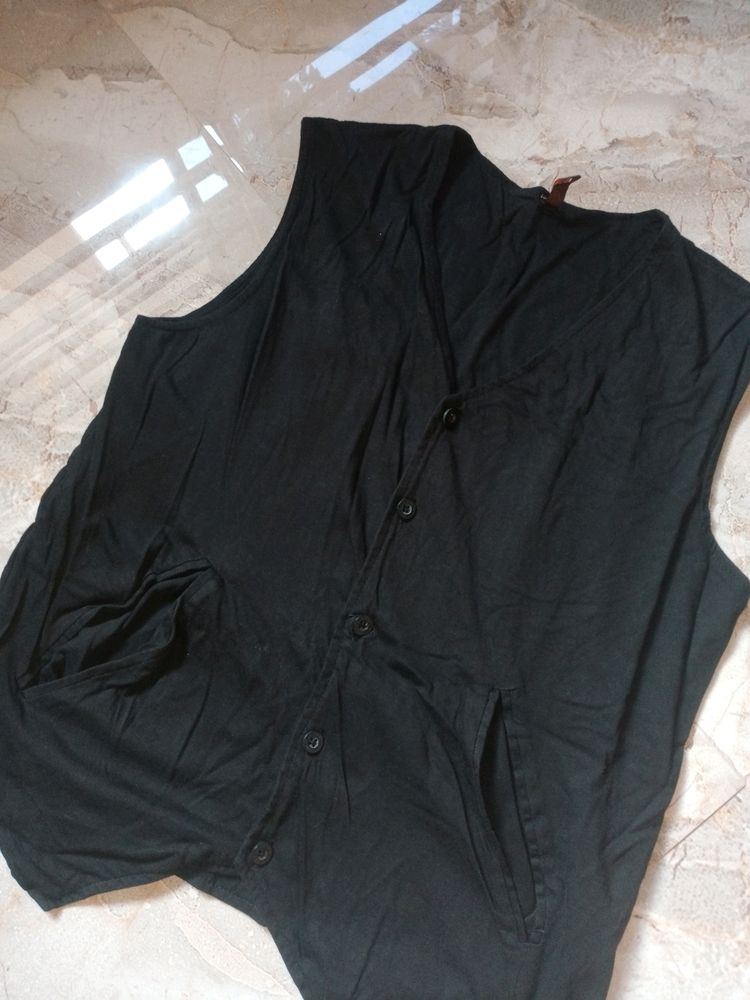 GRITSTONES Black Vest