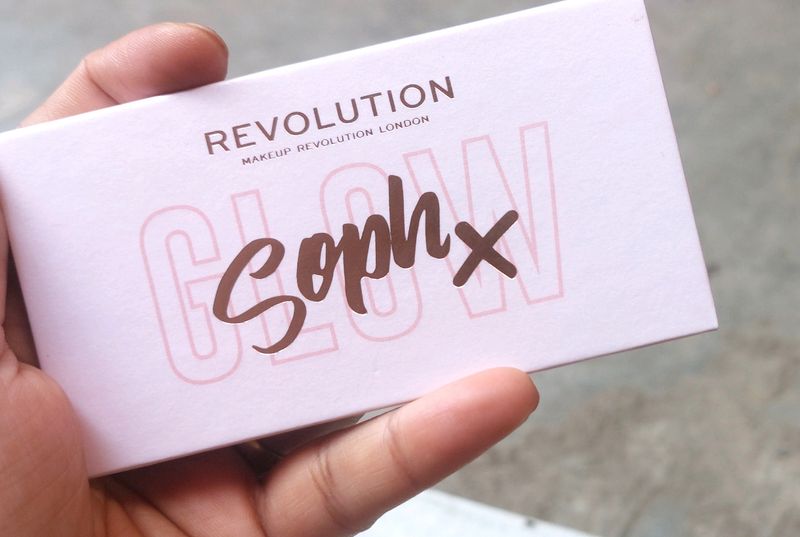 Revolution Highlighter