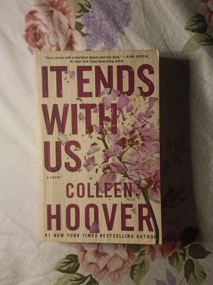 COLLEEN HOOVER IT ENDS WITH US