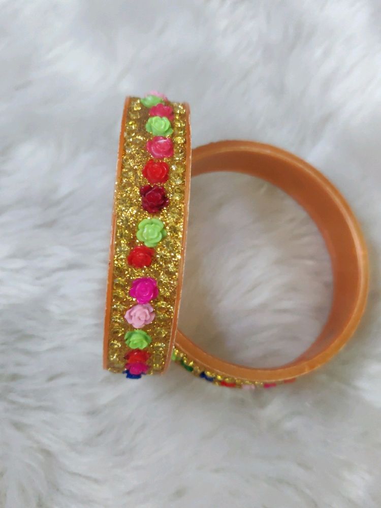 Floral Diamond Pattern Bangles