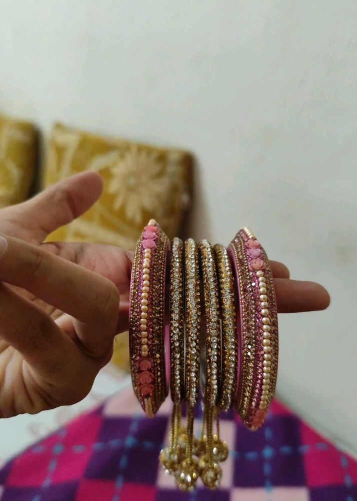 Kundan Pearl Bangles