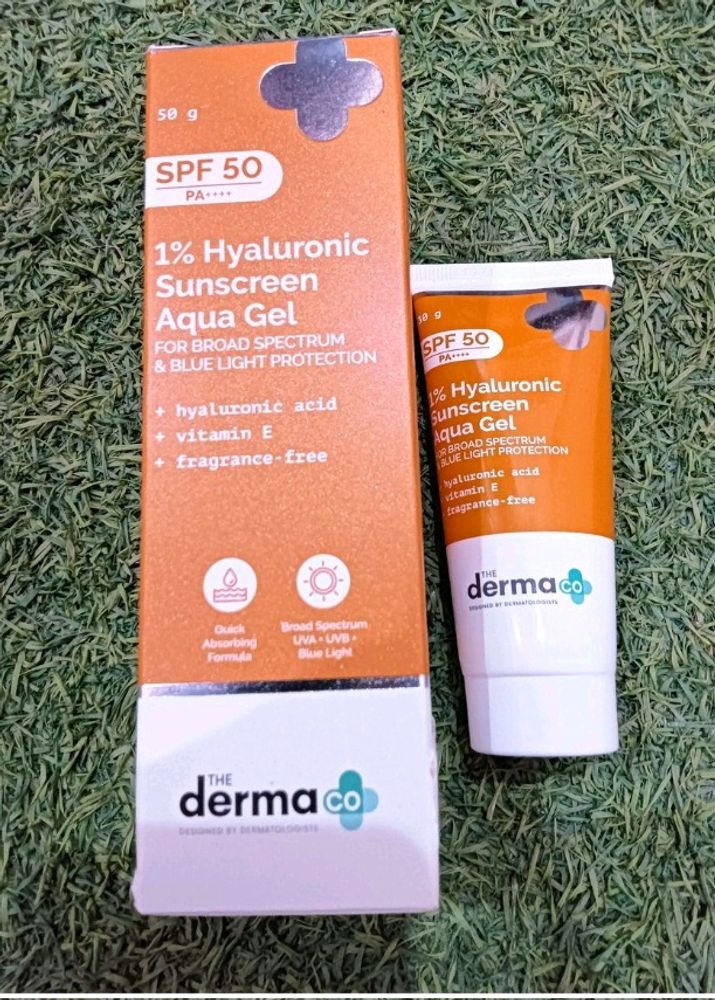 30off The Derma Co 1 % Hyaluronic Acid Sunscreen