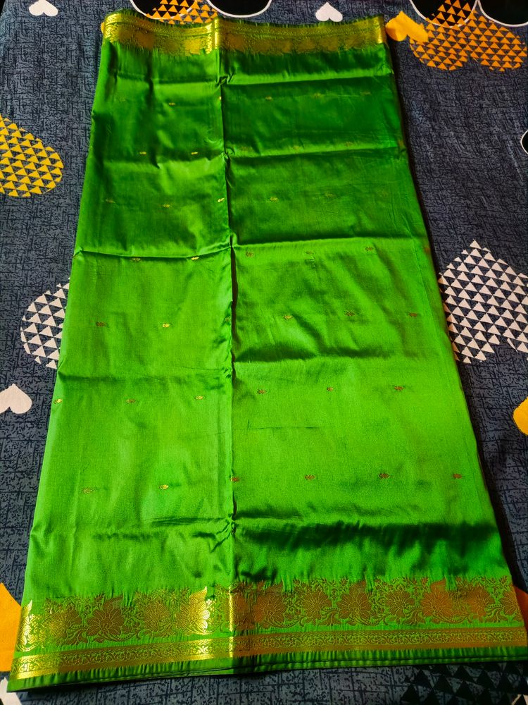 Pure Georgette Saree With Blouse, Green