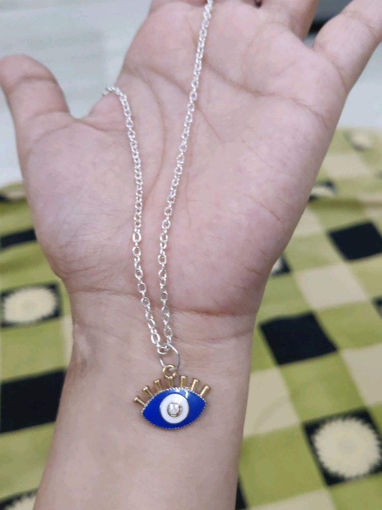 Evil Eye Pendant 🧿