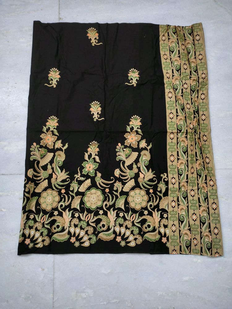 Pathai Kaliy Women Lungi