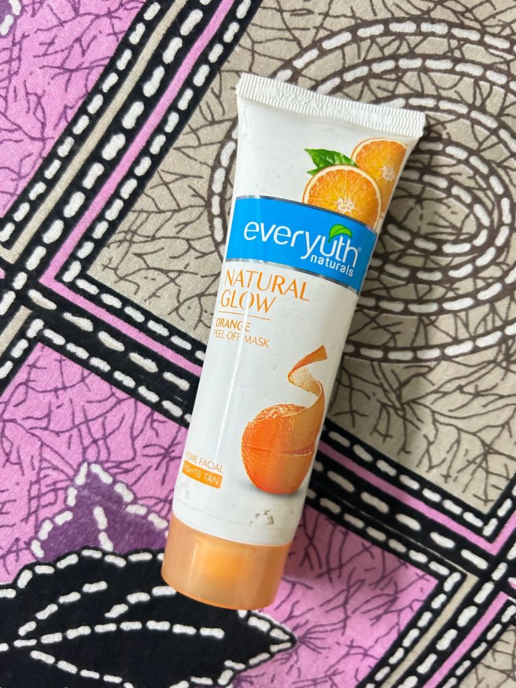 Everyuth Naturals Orange Peel Off Mask