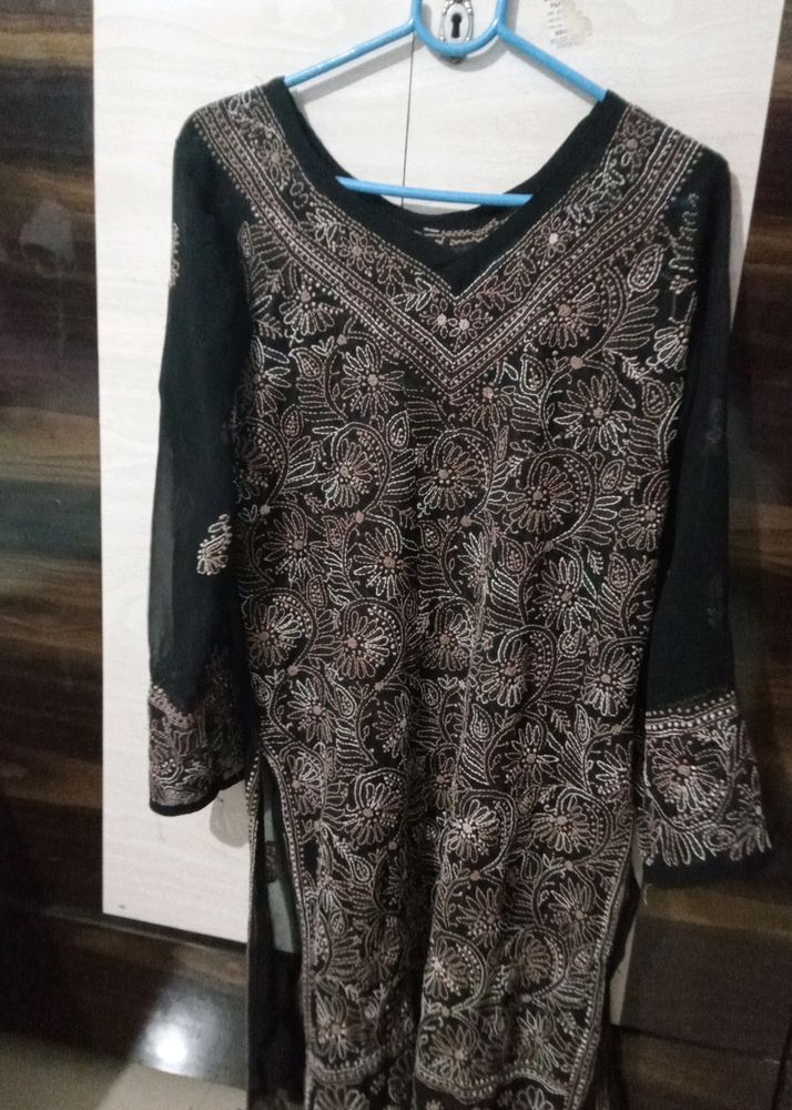 It's A Black ChikanKari Kurta