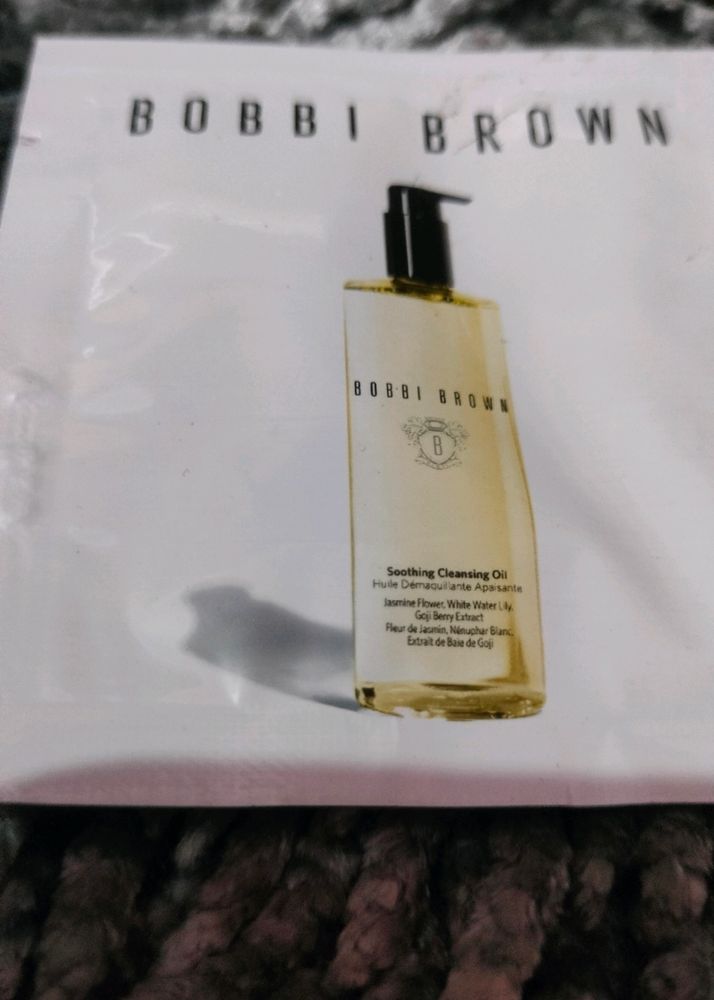 Bobbi Brown (Cleansing Oil)