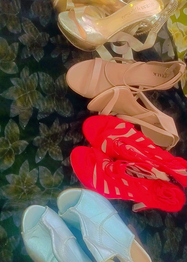 Heels 👠pic Anyone 300rs