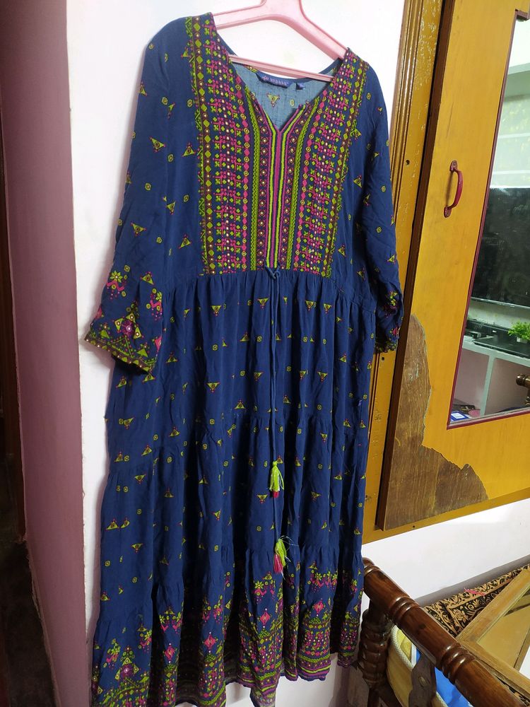 Avaasa Branded Kurthi Combo At Low Cost