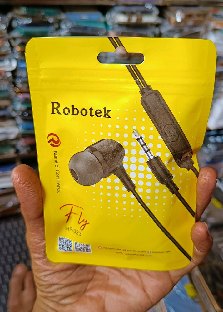 Robotek earphone