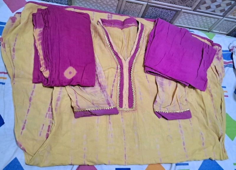 Kurti Set