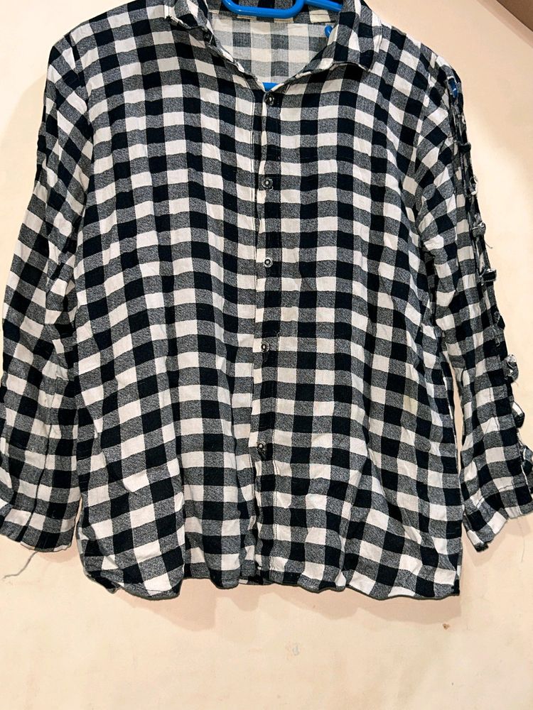 Checks Formal Shirt With Cute Pattern