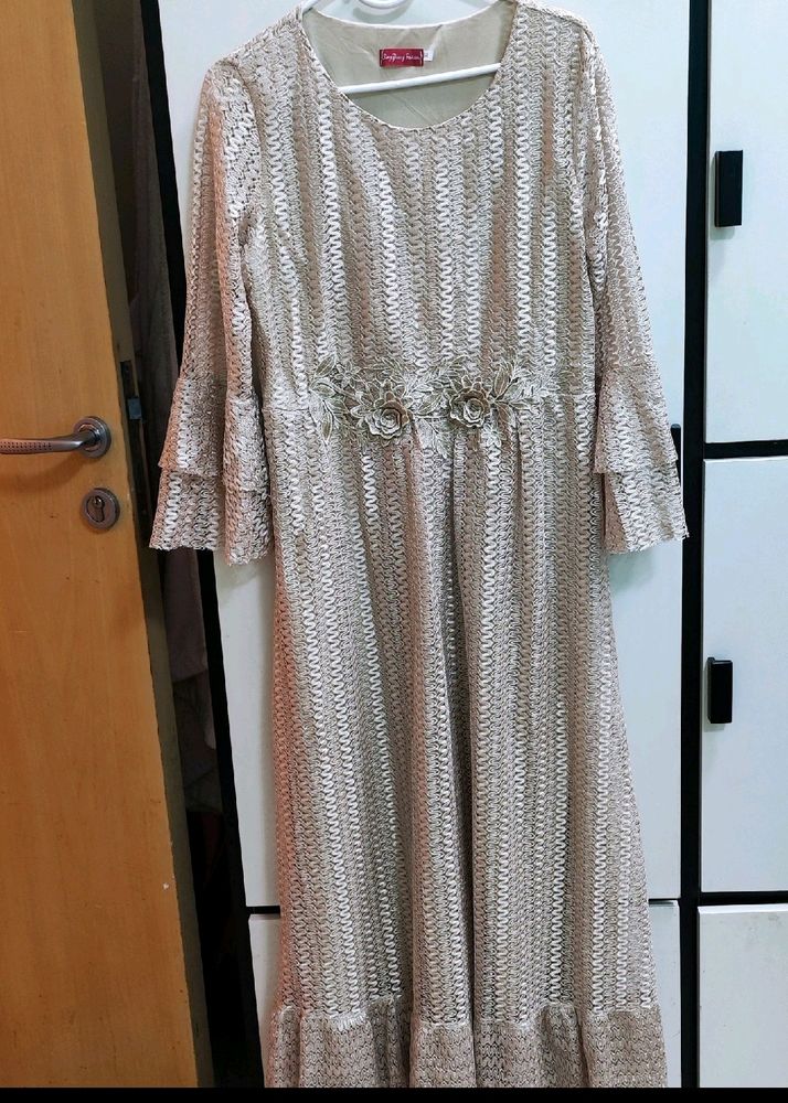 NEW XL DUBAI CREME GOWN WITH LACE FOR PARTY