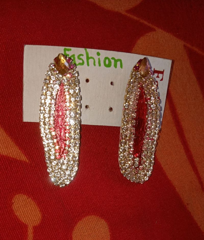 Beautiful Golden Earrings With Stone And Studs