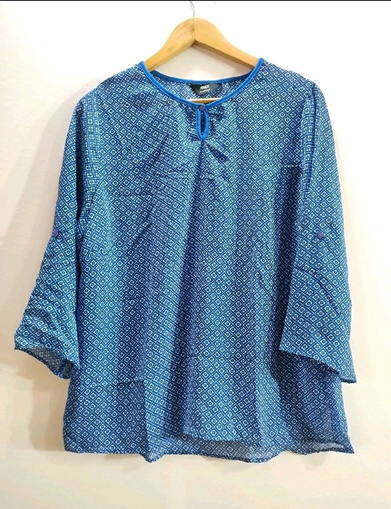 Max Women Blue Printed Top