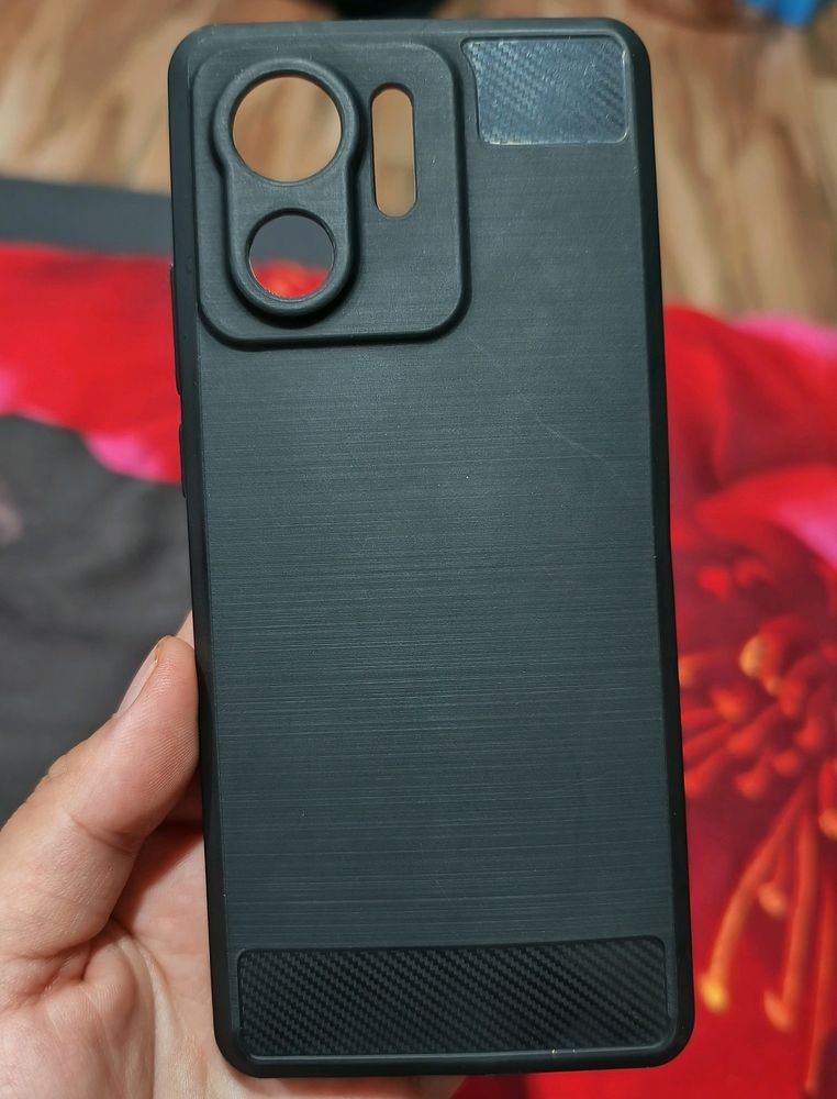 Moto Edge 40 Mobile Cover