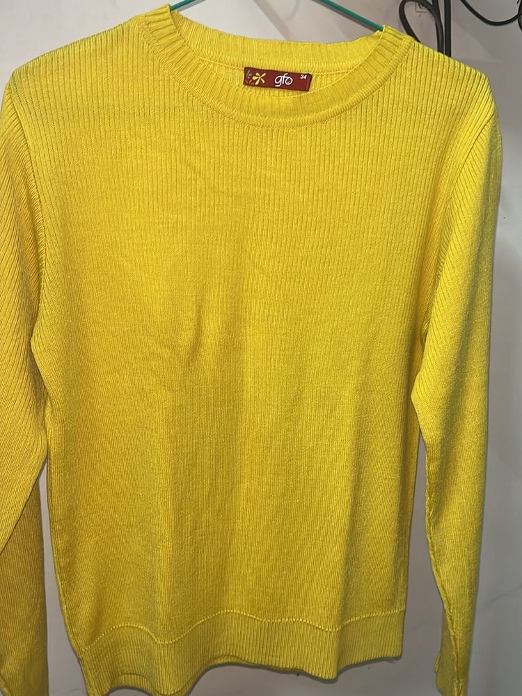 yellow sweater