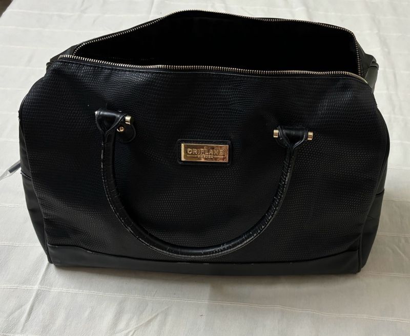 Black Travel Bag for Woman (Oriflame)